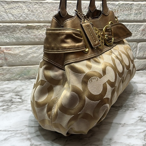 Coach Op Art Canvas Shoulder Bag 13880 Beige Gold Metallic In GUC. - Picture 4 of 14